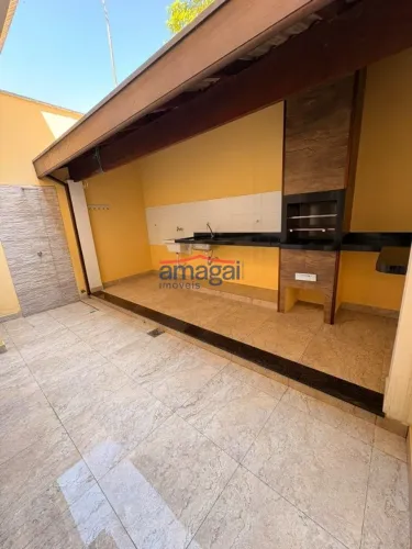 Casa com 3 dormitórios à venda no condomínio Vert Ville Santa Maria em Jacareí