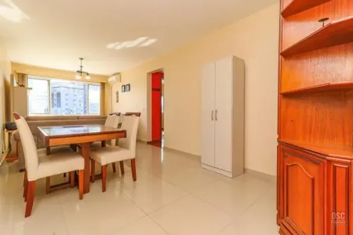 Apartamento com 2 Dormitorio(s) localizado(a) no bairro Santana em Porto Alegre / Ref.:OR