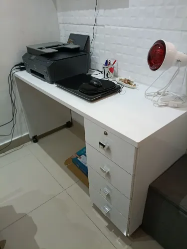 Vendo Escrivaninha