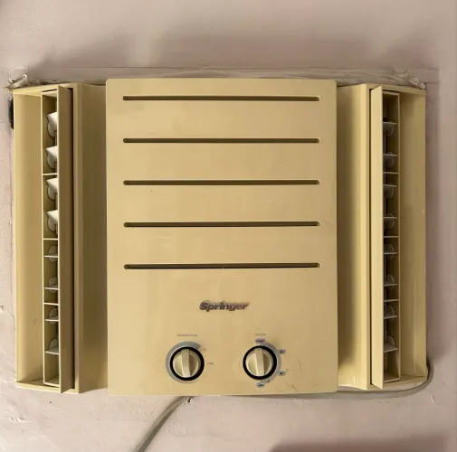 AR CONDICIONADO - Springer Carrier QCA078BBB, 7.500 BTU/h, 127 V.