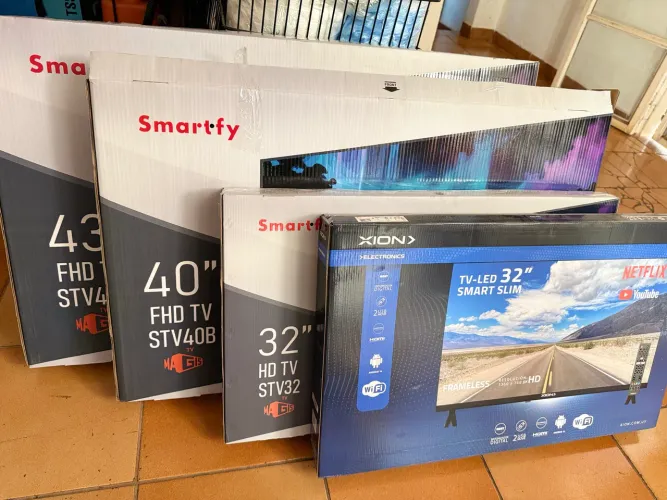Smart TVs Nova 32; 40 e 43