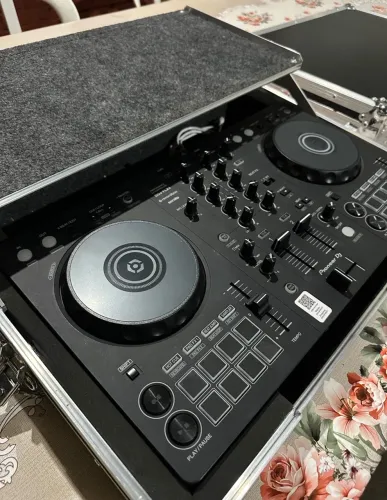 Ddj flx 4