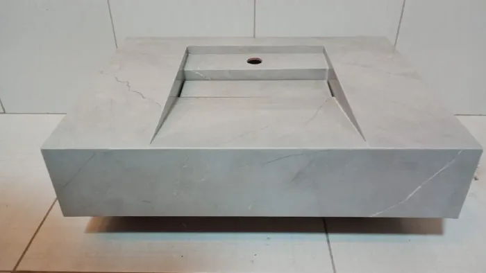 Pia de luxo para banheiro