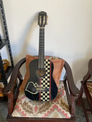 VIOLÃO INFANTIL