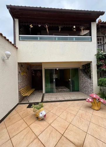 Belíssima Casa Duplex à Venda no Portinho em Cabo Frio - R$ 550.000,00