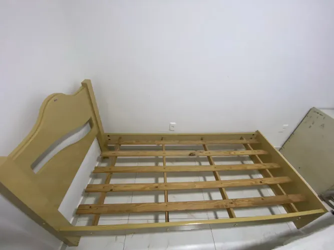 Cama solteiro