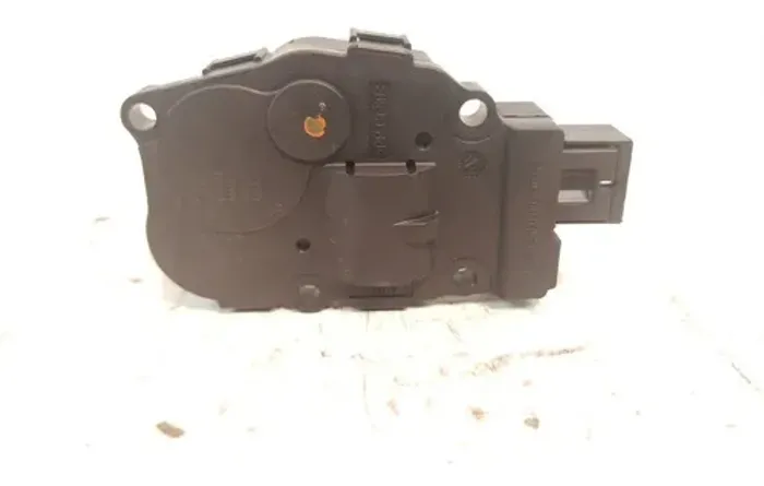 Motor Atuador Caixa Ar Bmw 750i V8 4.4 Biturbo 2011 A 2015