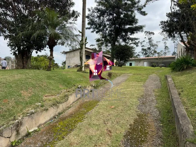Casa residencial à venda em Cotia (Jardim Japão) com piscina, quintal e 10 vagas