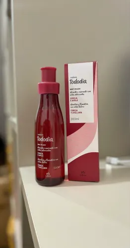 Body Splash Cereja e Avelã Natura