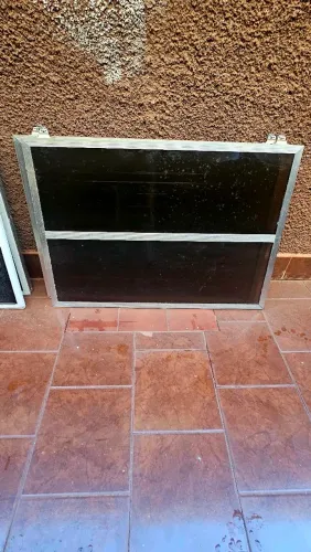 Portas de correr (armário) - 0,95 x 0,65 cm