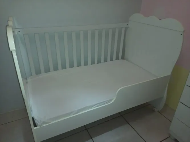 Vendo Berço semi novo