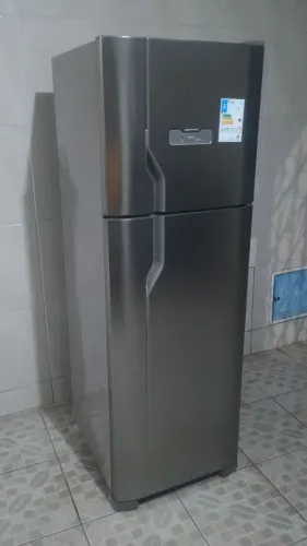 Geladeira Electrolux duplex Frost Free inox