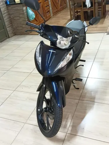 Biz 2027 zerado 10 km rodados da concessionária pra minha casa