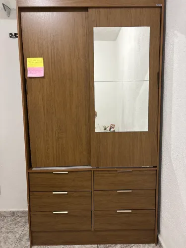 Guarda-roupas
