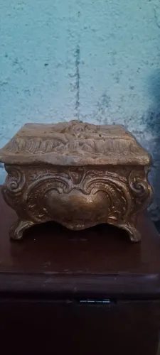 Baú antigo Porta joias