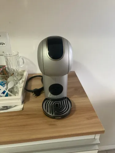 Vende-se essa cafeteria nova