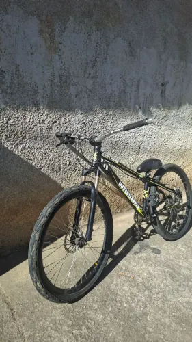 VENDO OU TROCO hupi whistler 2016 parcelo em até 12 vezes no cartão 