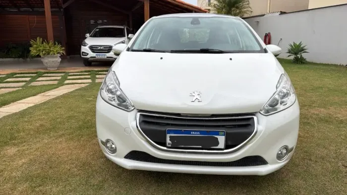 Peugeot 208 Griffe 1.6 Flex 16V 5P Aut. 2015