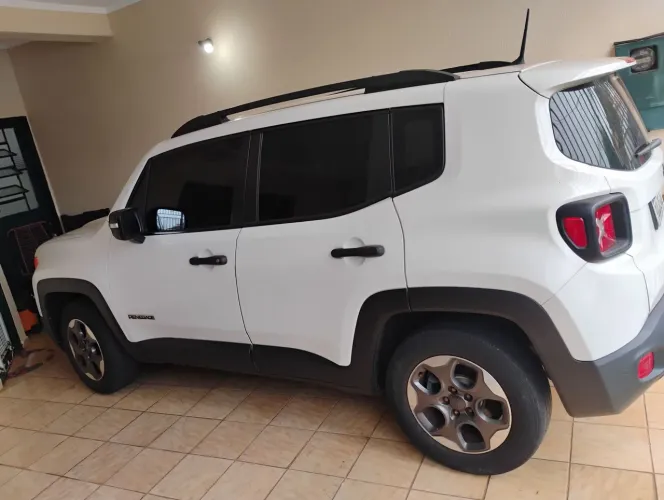 Renegade. 2016. R$. troca por caminhão