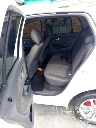 Volkswagen Fox 1.0 MI Total Flex 8V 5P 2011
