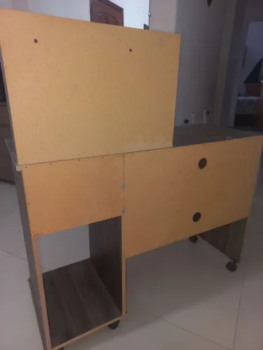 Vendo escrivaninha