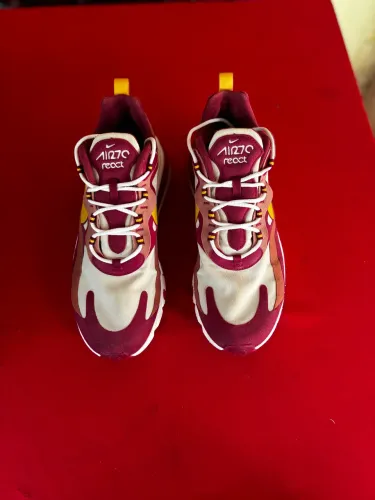Tênis Nike air max 270 react 