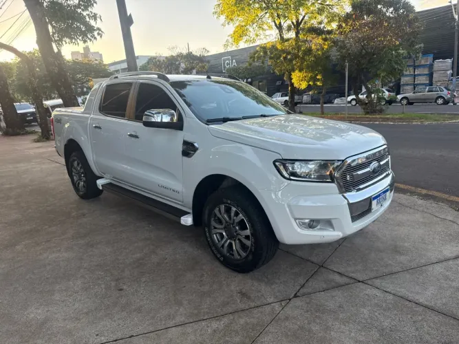 Ford Ranger Limited 3.2 20V 4X4 CD Aut. Dies. 2017