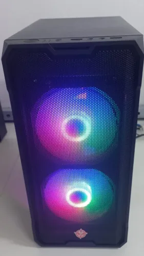 PC XEON E5-2420 8GB SSD 120GB GT 610 1GB
