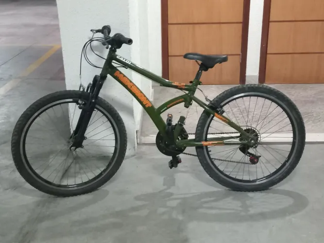 Bicicleta infantil verde escura