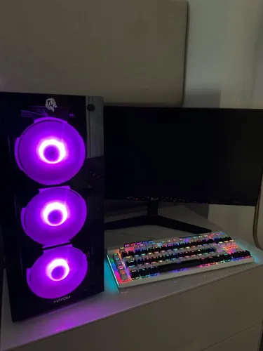 Setup gamer com Gabinete gamer+ tapete led Deco+ teclado gamer+ monitor Gamer + suport