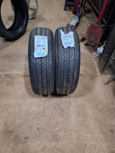 Vendo 02 par de Pneus Novos 225/65 Aro 16