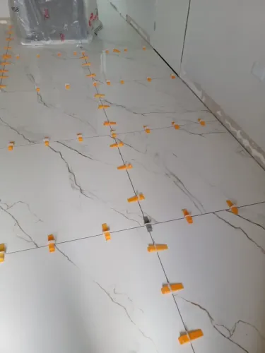 Instalação de piso porcelanato