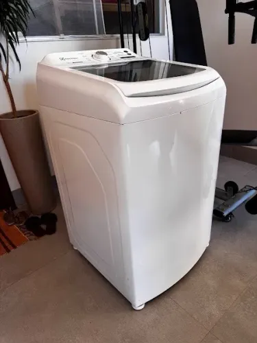 Máquina de Lavar Electrolux 14kg Essential Care LED14 - 220V (Seminova)