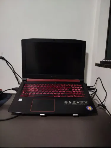 ACER NITRO 5 GAMER - GTX 1050 Ti 4GB