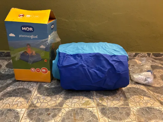 Piscina inflável 6700L - Nova!