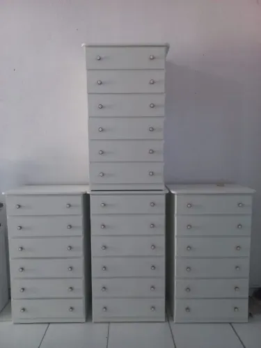 Cômoda 6 gavetas
