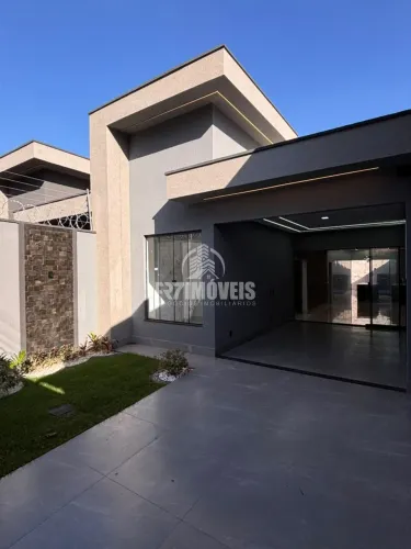 Casa com PISCINA no Balneário Meia Ponte, Região Norte de Goiânia Próxima ao Shopping Pas