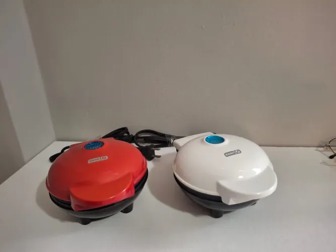 Mini máquinas de waffles dash