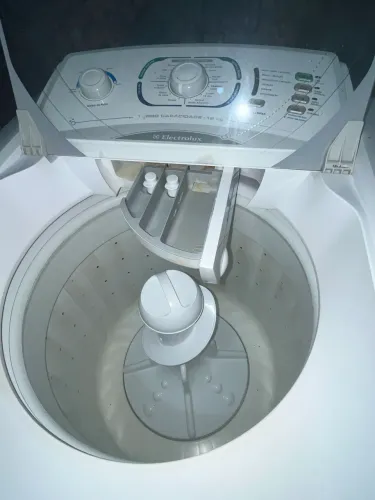 Lavadora de Roupas Electrolux 12 kg Turbo- 110V