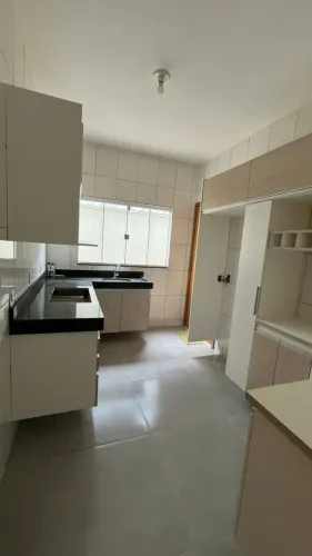 CASA - ENERGIA SOLAR E MINI POÇO ARTEISANO - Setor Barcelos - Trindade - GO