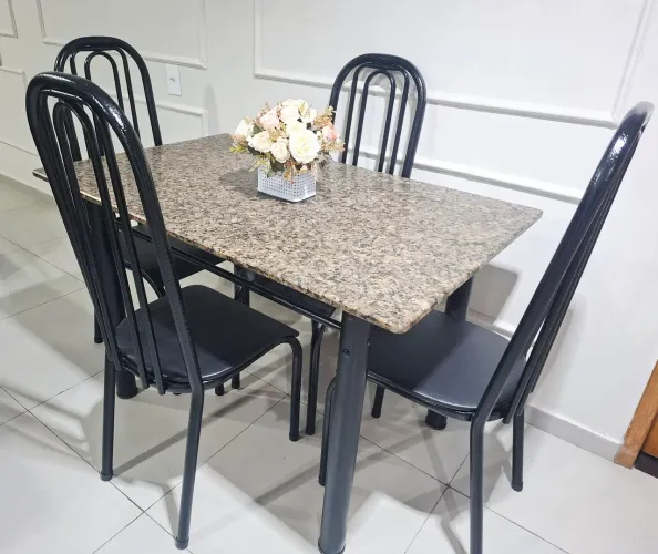 Mesa Novinha Entrego