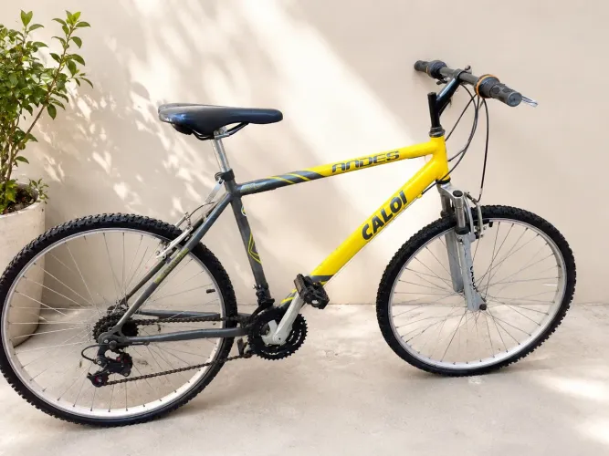 Bicicleta muito nova aro 26