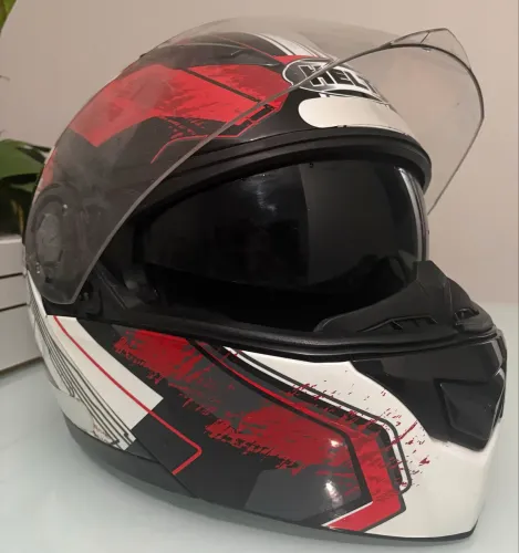 Capacete Helt
