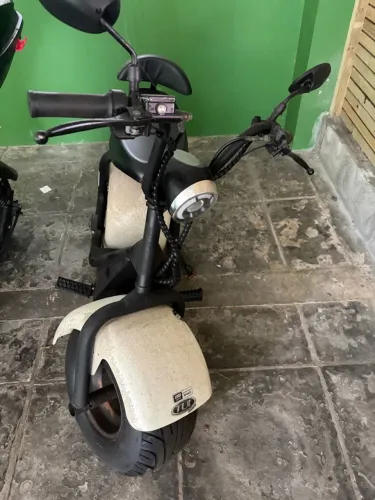 Vendo autopropelido Tui