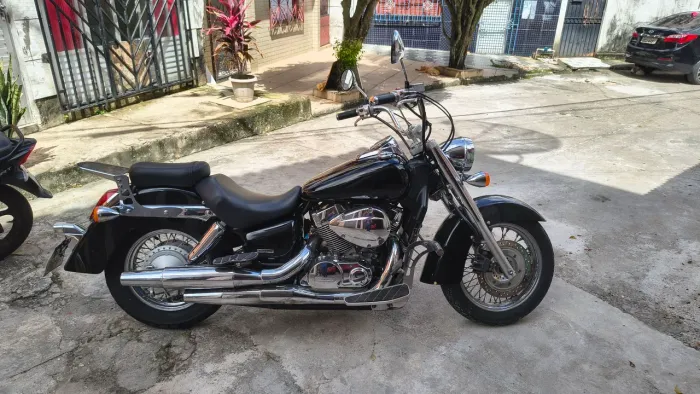 Moto Shadow 750 vendo ou troco