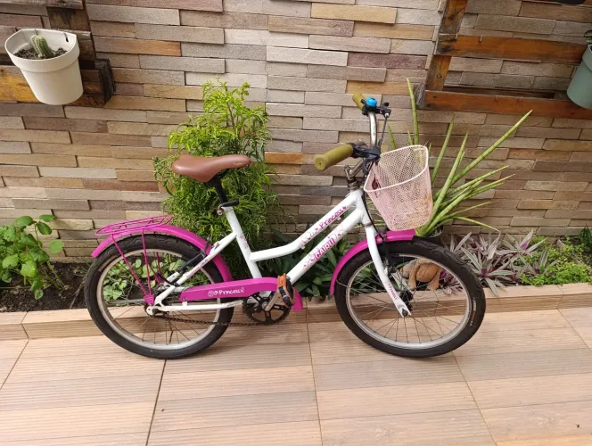 Bicicleta Infantil aro 20 Princesinha