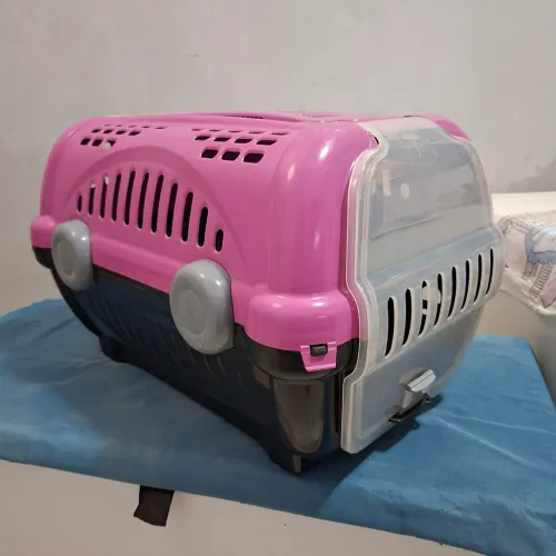 Caixa de transporte para gatos e cachorros Furacão Pet, nº3, rosa/preto