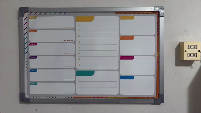 Quadro organizador semanal 