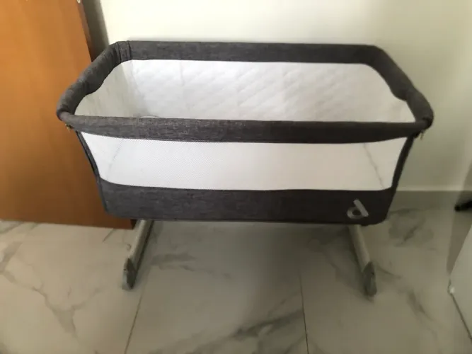 Berço portátil co-leito