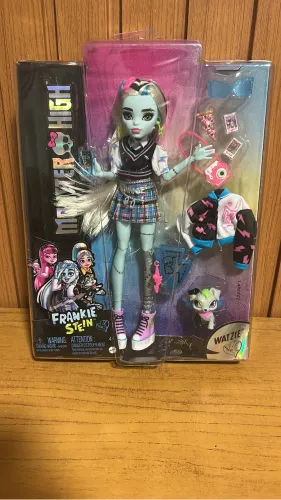 Boneca Monster High Frankie Stein